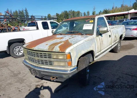 1992 Chevrolet Gmt-400 K1500 z USA, uszkodzony, nr VIN 1GCEK14Z5NE118070